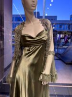 Midnight Elegance - Image 2